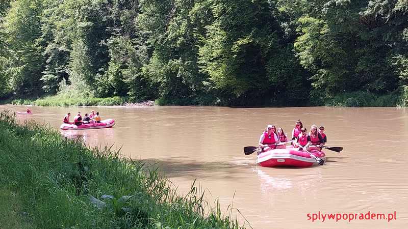 Spływ Popradem kajaki pontony przystań Żegiestów
