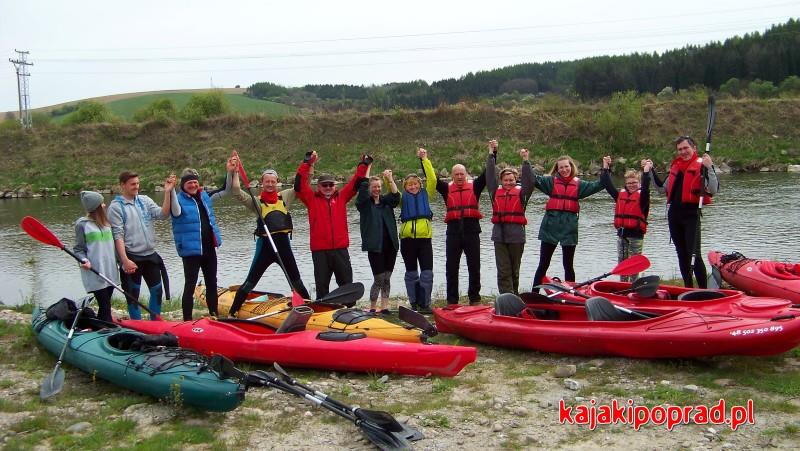 Wiosenny spływ kajakami Popradem ze słowackiego Plavca.