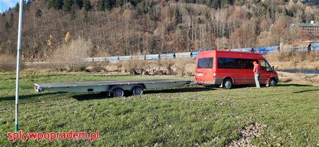 Duża przyczepa na pontony i kajaki. Nowa na spływach Popradem.