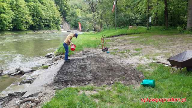 Przystań spływu Popradem w Żegiestowie naprawiona.