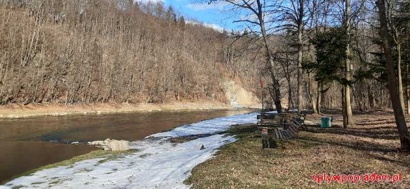 Przystań Żegiestów Łopata. Spływy Popradem marzec 2021.