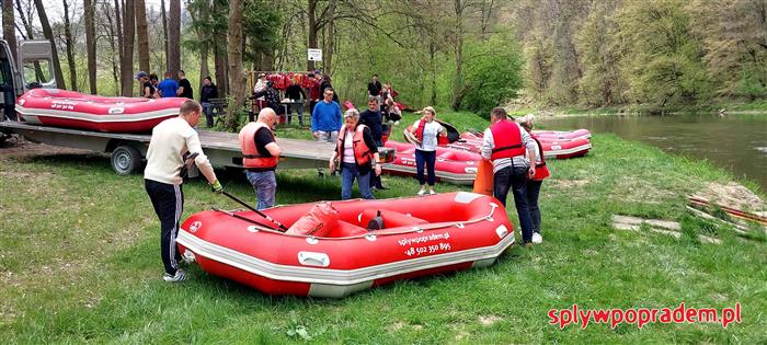 Koniec spływu pontonami i kajakami w  Żegiestowie